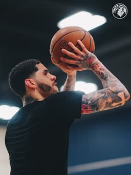 @NBA: First look at LaMelo Ball putting in work with the @Timberwolves 💪