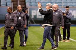 Renato ressalta alegria de estar no Grêmio e fala sobre luta ... - GZH