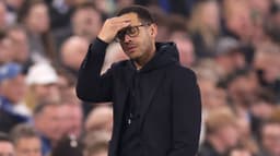 Liam Rosenior fires back at critics as Chelsea boss denies 'crisis' despite slump in form and off-field issues | Goal.com US