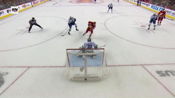 Vancouver Canucks vs. Calgary Flames: Game Highlights - ESPN
