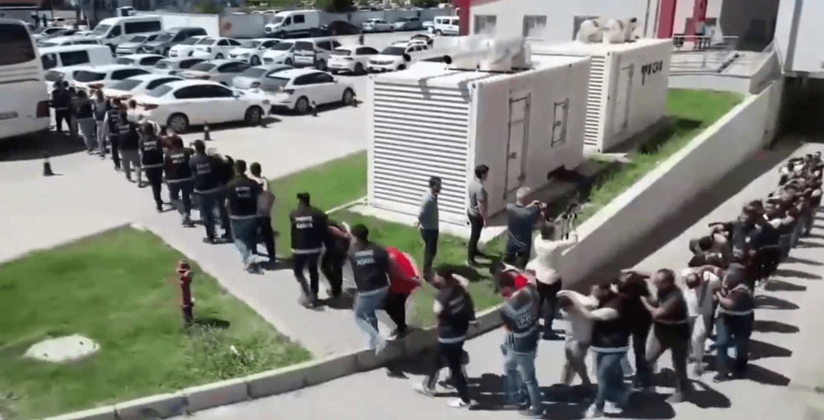 Turkey detains 348 in gang raids across 58 provinces