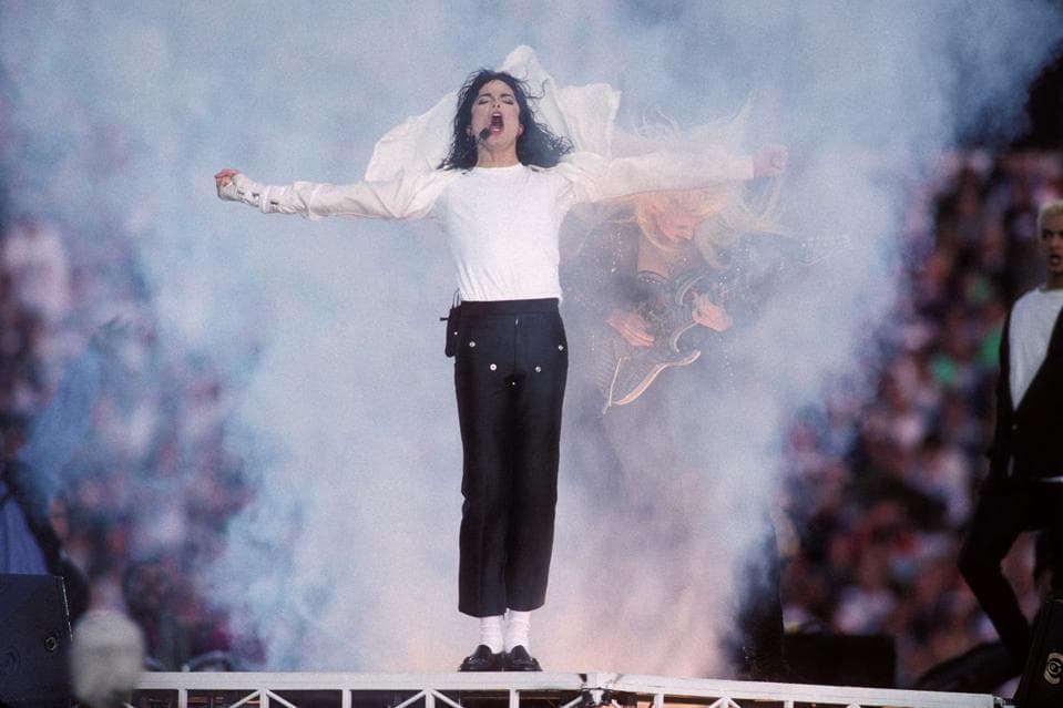 Michael Jackson Pushes 11 Smashes To New Chart Peaks