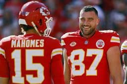 Travis Kelce apologized for punching Chiefs star in training ...