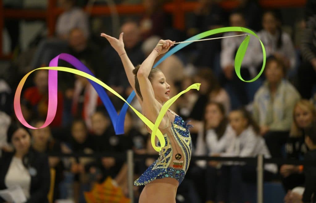 Russian and Belarusian athletes to compete without ...