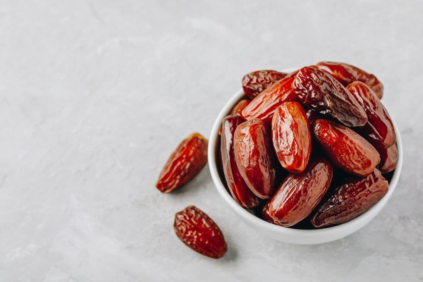 Are Dates Safe During Pregnancy?