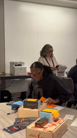 @WNBA: Gamecocks up! 🐔

Aliyah Boston has touched down in Chicago ready to play alongside fellow @GamecockW...