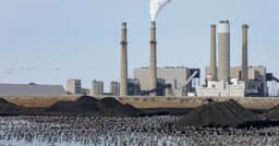 Trump EPA Moves to Shift Pollution Permit Comment Rules to States