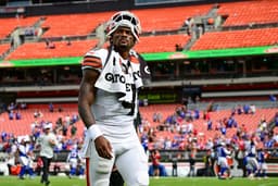 Deshaun Watson attempts to mend fences, but doesn't ...