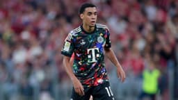 Jamal Musiala will 'fight his way back' from injury - Bayern ...