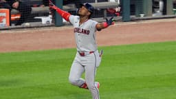 Highlights: Guardians at White Sox (8/7)