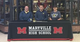 Maryville's Nash Stinnett signs with ESTU football | Sports