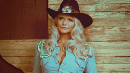 Miranda Lambert Reveals 'Vibrant, Free-Spirited' Chapter On ...