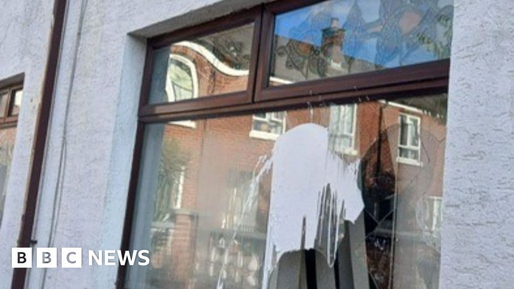 Ardoyne: Police defend response to north Belfast incidents