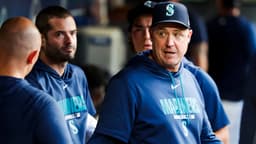 Next Mariners manager must be able to solve clubhouse ...