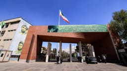 Salaries of Iranian professors remain unpaid, faculties threaten to ...