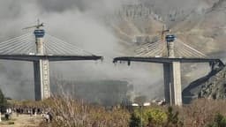 U.S. Strikes Tallest Bridge in Iran After Trump Threatens to Bomb the Country Into the "Stone Age"