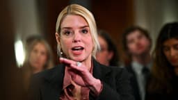 A look at how the Epstein files dogged Pam Bondi’s time as AG – NBC4 Washington