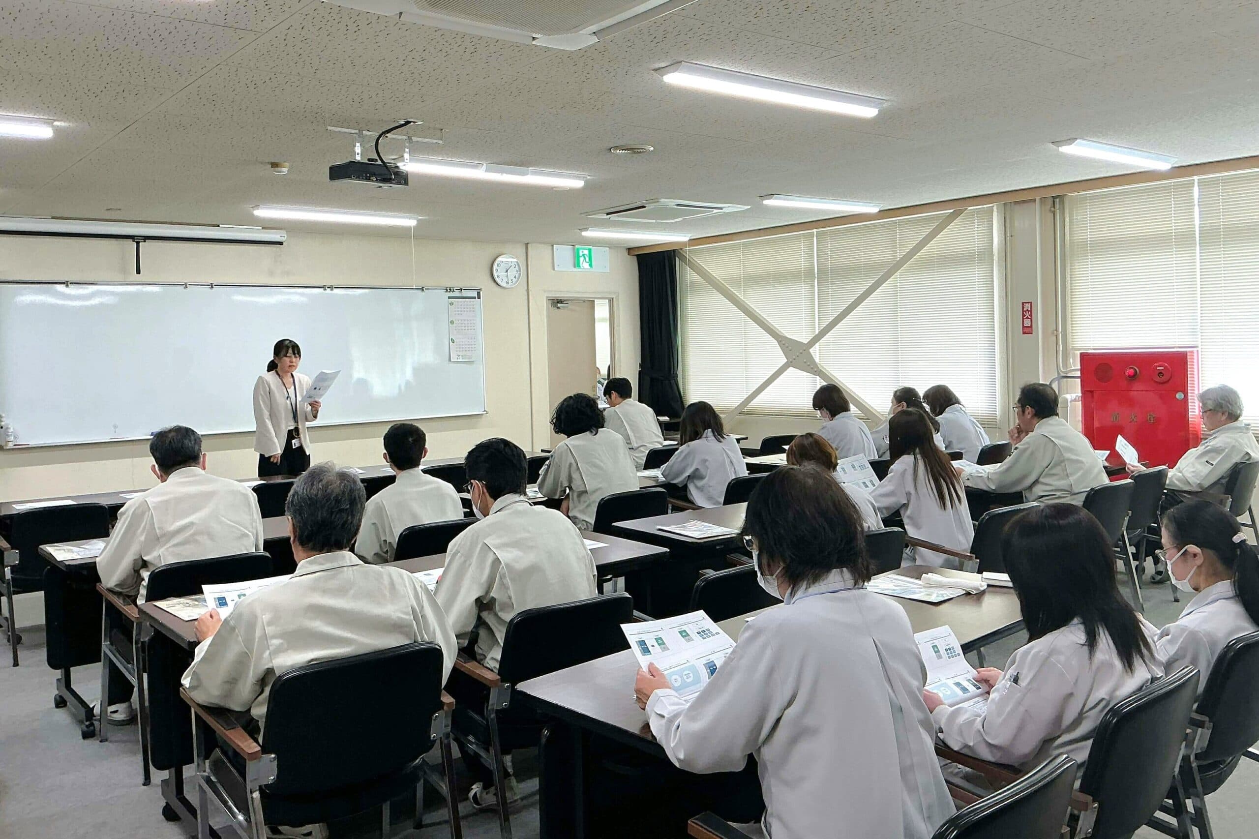 事例「Vパートナーで、働く人の“しあわせづくり”を！」を ...