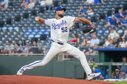 Kansas City Royals at Houston Astros MLB Prediction, Picks & Odds ...