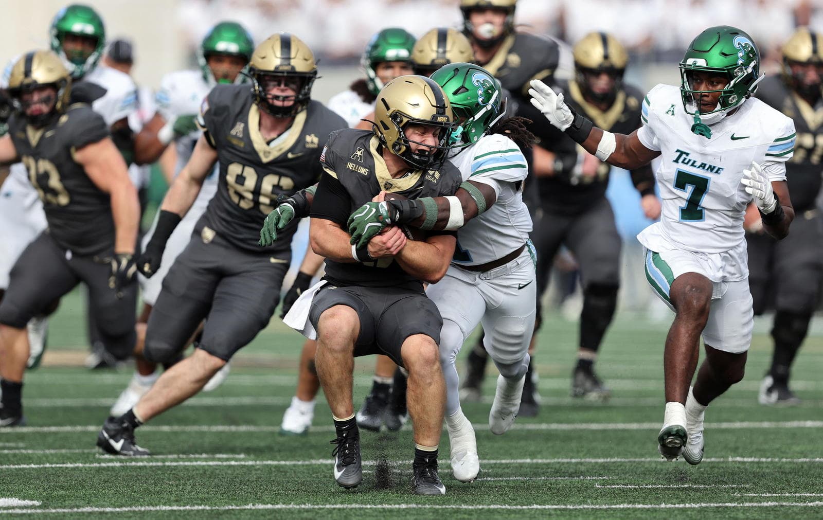 Tulane Near Bottom of Pack in American Conference Standings