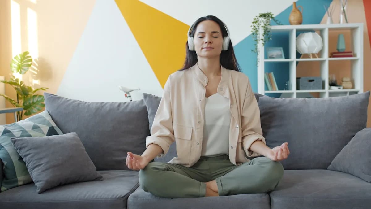 10 daytime habits to improve your sleep and reduce stress