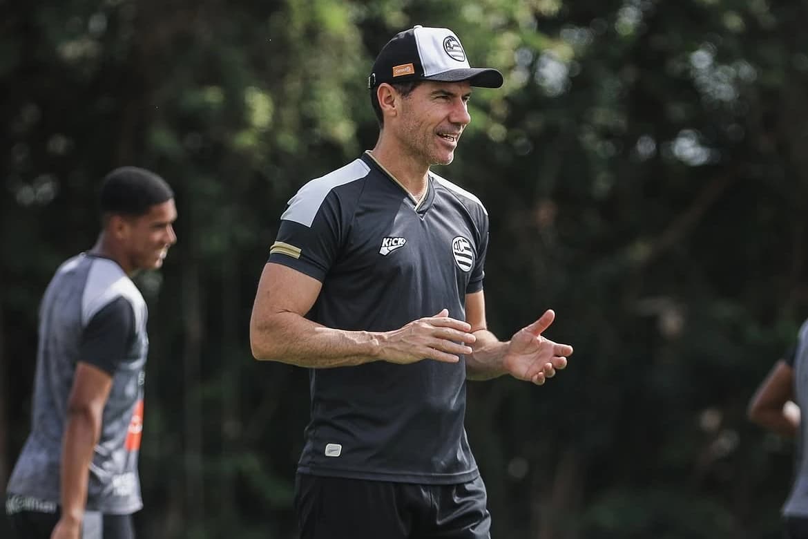 Rodada da Série B fecha com duelo que pode alterar o G6