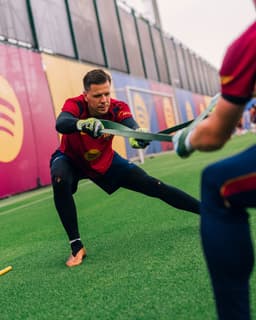 @FCBarcelona: Don't stop working https://t.co/BOoz8JF6Zg