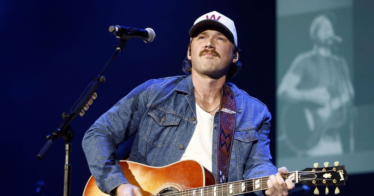 Morgan Wallen mocked by fans at AMAs as he's hit with another loss after controversy