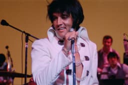 Neon, Universal to Release Baz Luhrmann's 'EPiC: Elvis ...