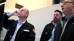 Trump Threatens Iran Oil Strike as Brent Crude Hits $115 in War Surge