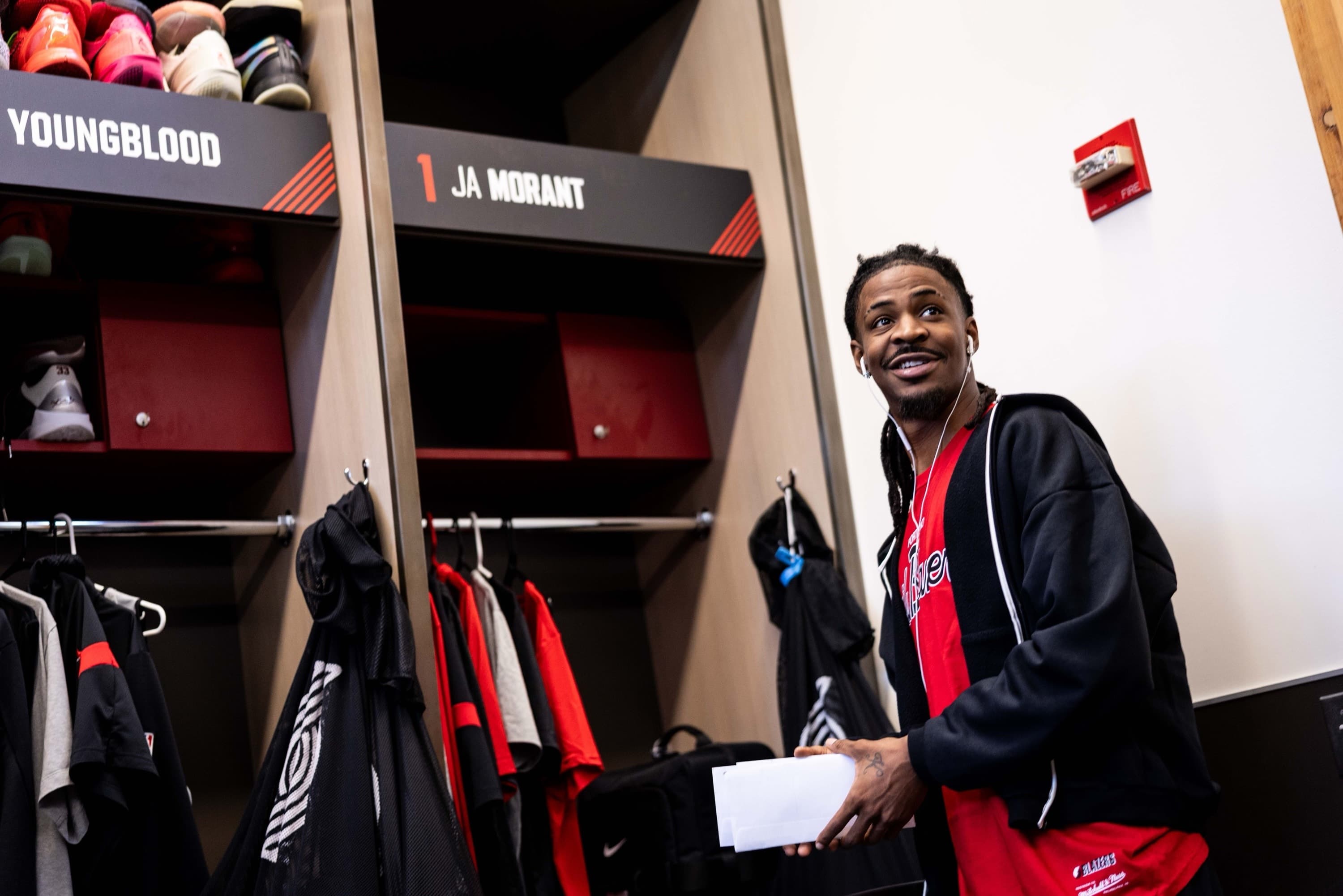 Ja Morant Tours the Practice Facility - Portland Trail Blazers