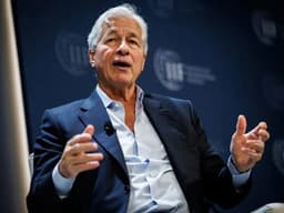 JPMorgan exec says the bank is 'broadly comfortable' with its $50 billion private credit exposure - AOL