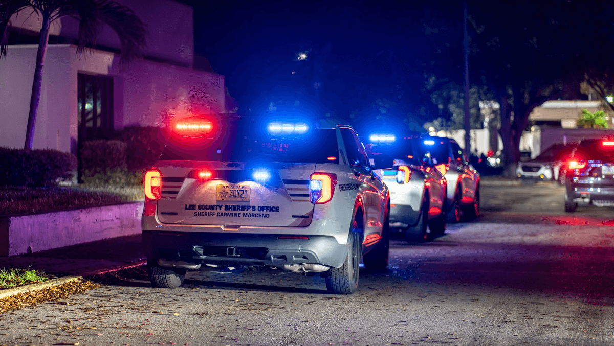 Deputies investigate possible shooting in Viva Le Mirage parking lot in Fort Myers