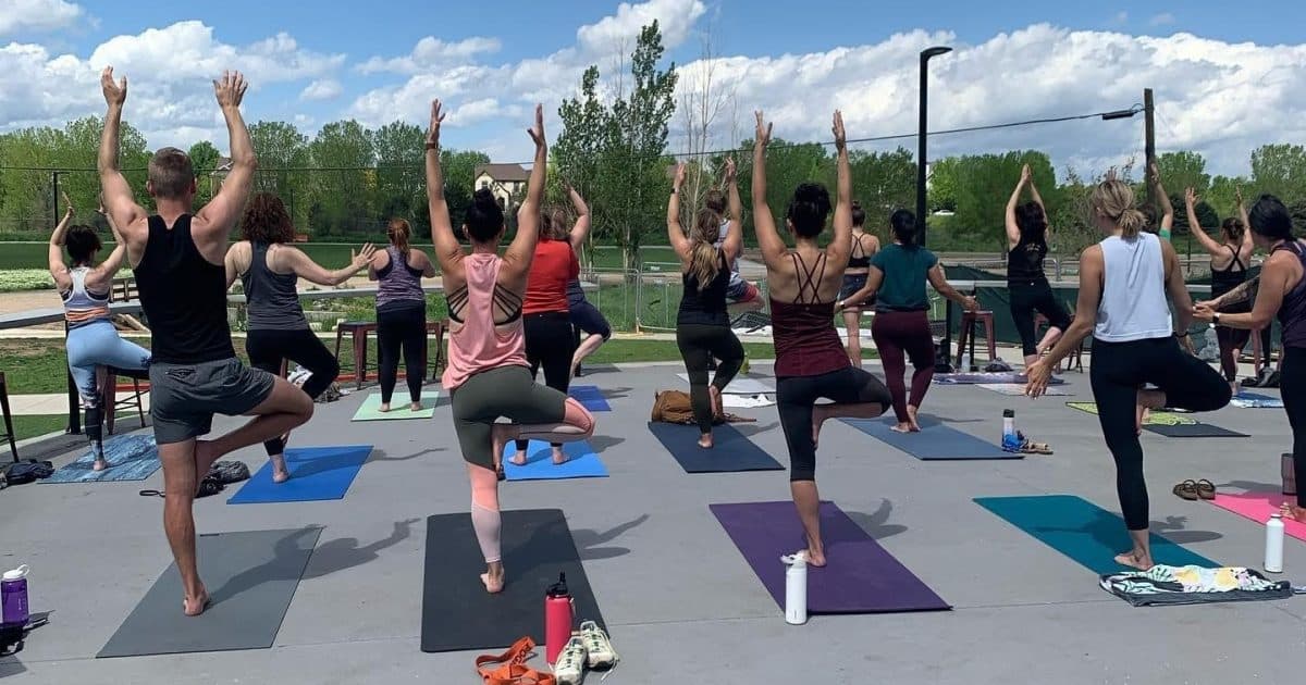 LIVE MUSIC YOGA!
