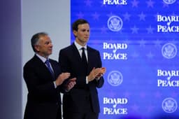  Ukraine expects top U.S. envoys in Kyiv this month to reboot talks - The Japan Times 