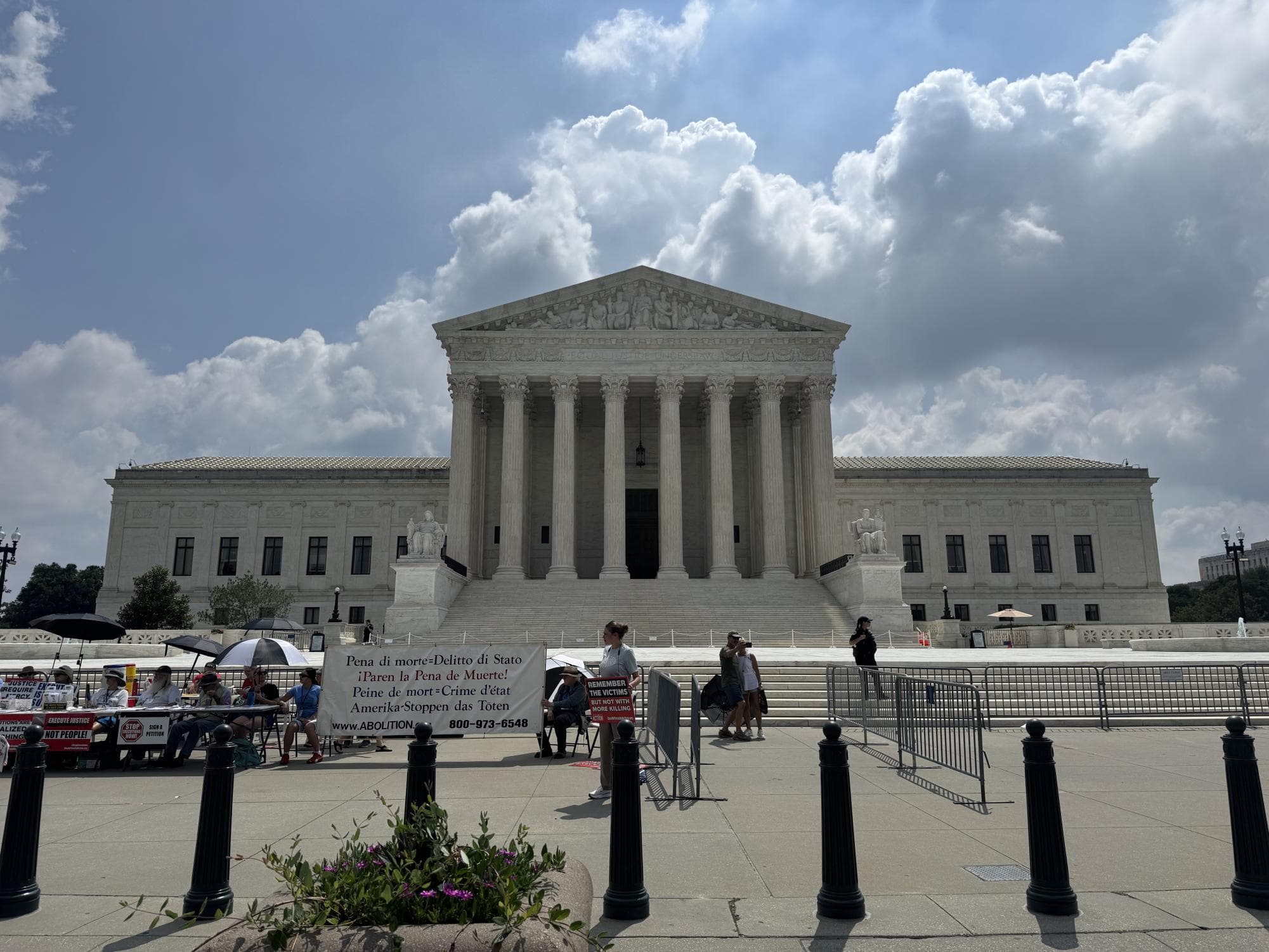 Supreme Court rejects Trump’s view of Birthright Citizenship ruling his executive order issued violated 14th Amendment – Gaylord News