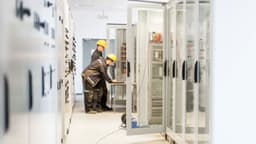 
        Vertiv Welcomes Secretary of State to its Campsie Site as Expansion Progresses; Hiring Momentum Continues Across Ireland and Northern Ireland
    