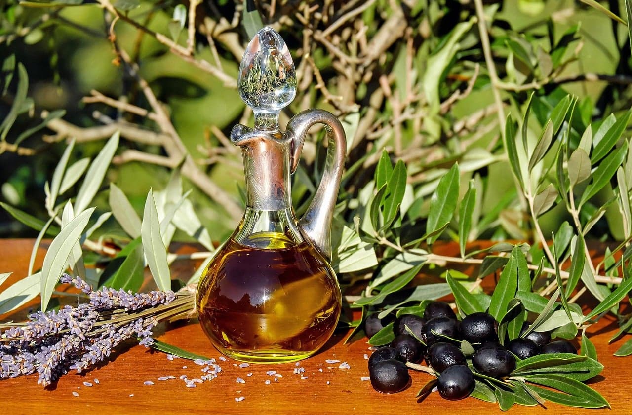 Olive Oil Residue Study Flawed by Soil Chemistry
