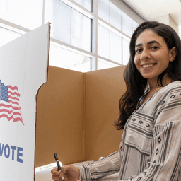 Milwaukee group mobilizes to boost Latino voting power - WILN