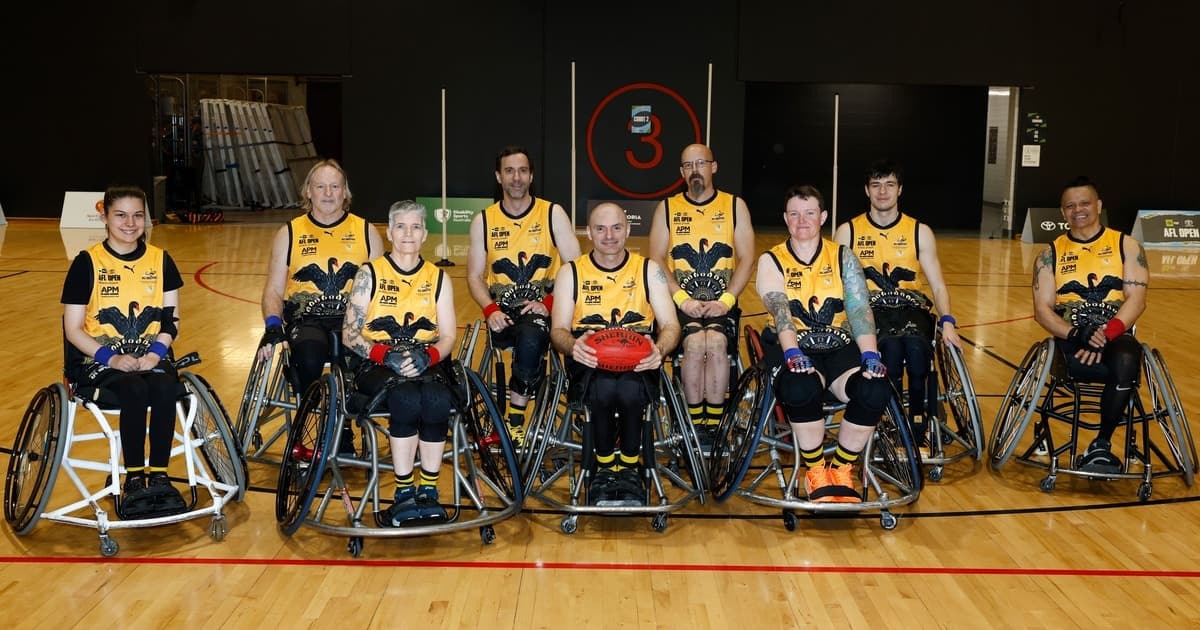 Green and Whitehurst fly WA flag at Toyota AFL Open