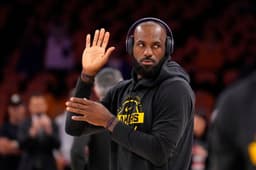 LeBron salutes Lakers as he weighs next move post free ...