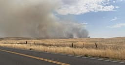 State fire help mobilized for Lyons Ferry Fire near Kahlotus
