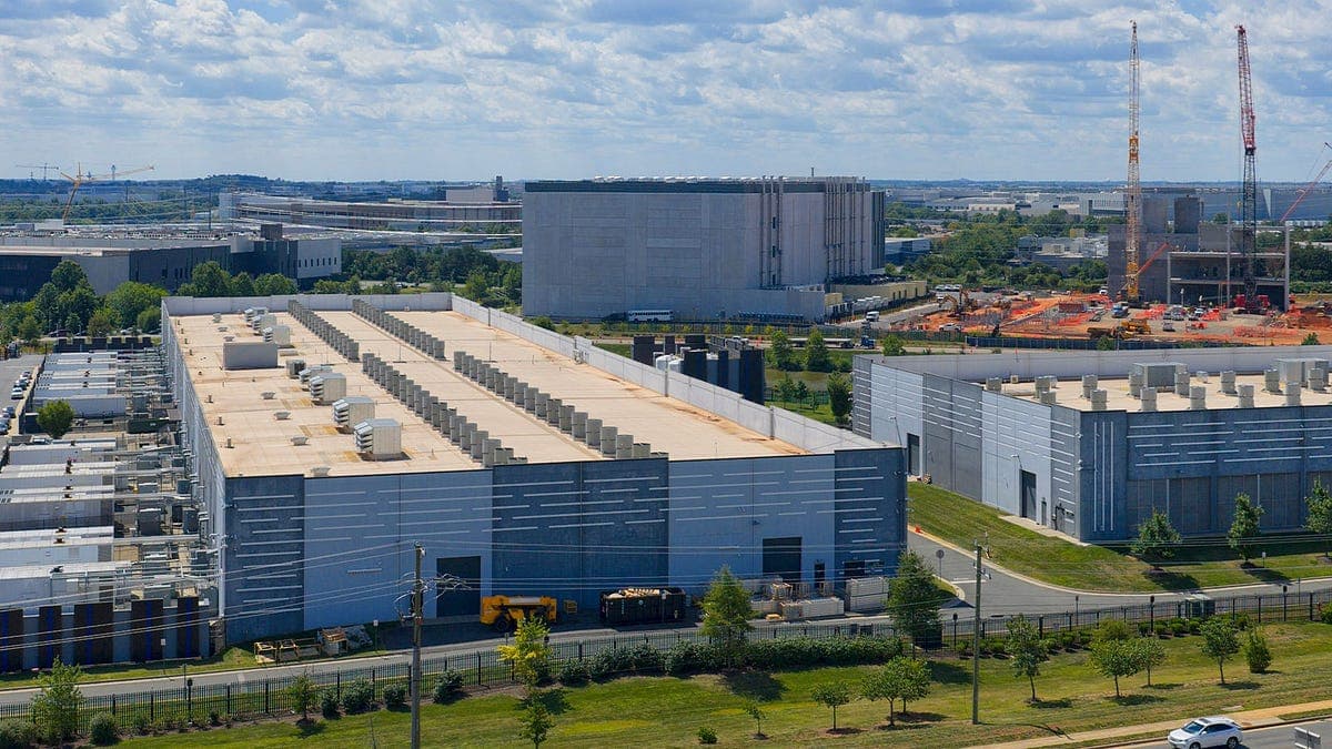 Chevron and Microsoft Partner on 2.7-Gigawatt West Texas AI Infrastructure Project