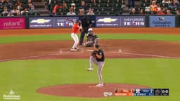 @astros: First big league hit for the rookie!

#ChaseTheFight x @budweiserusa https://t.co/ai3NGeDLn2