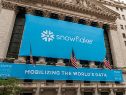Snowflake Outlook Backed by AI Demand, Data Cloud Adoption RBC Says