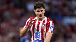 Barcelona waiting on Julian Alvarez to make the next move ...
