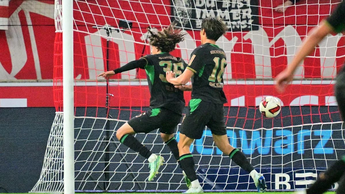 Gladbach get first season win in Stuttgart to avoid ...