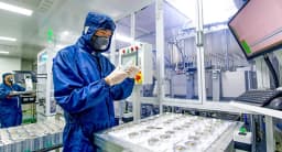 Beyond Lithium: New Battery Tech Starts to Break Through
