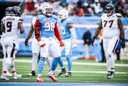 Titans' Pass Rush Is Failing the Defense Robert Saleh ...