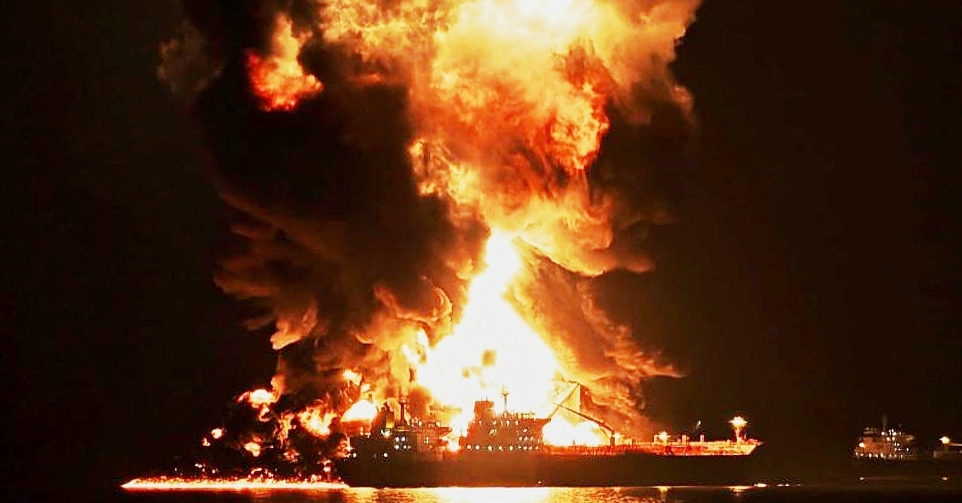 Iran Full Closure of Strait of Hormuz Amid US Blockade, Trump 'Life Support'/Rejects Proposal/Peace Deal Reply Expected, US Wish List, Pentagon $29B Costs, Secret IDF Iraq Base, US 39 Aircraft Losses